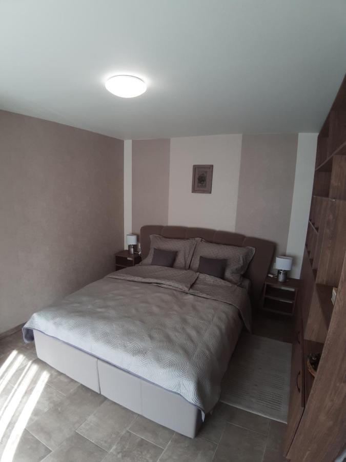 Profi Keco Apartman Balatonalmádi Exteriör bild